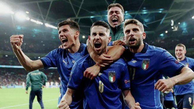 再视频回味一下对意大利两个进球。