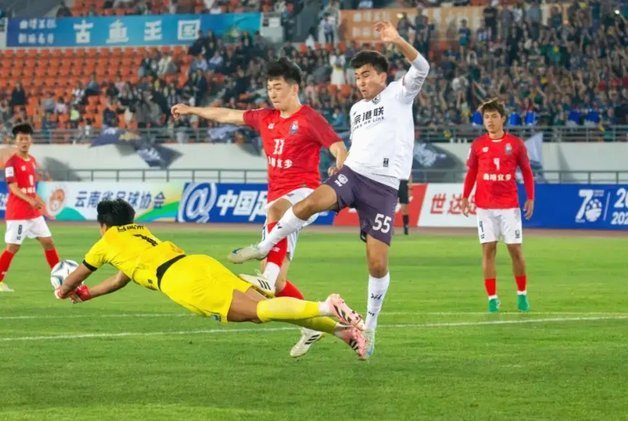 实力差距显真相 广州蒲公英足协杯出局理性看