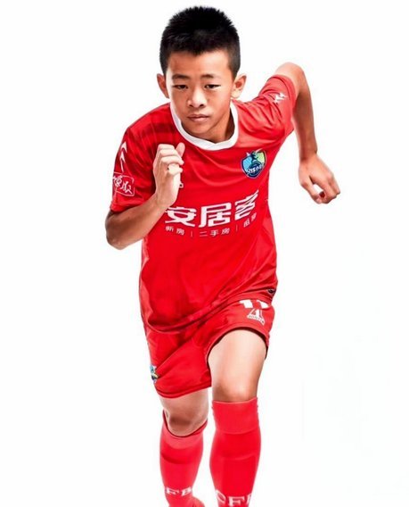 李吴炎有没有以前的邝兆雷、吕孟羊厉害？