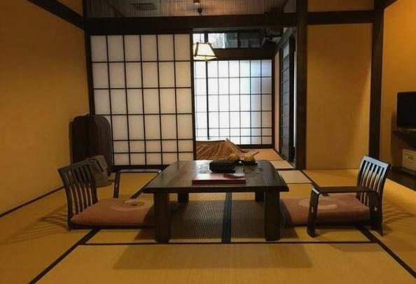 日本人种是不是亚洲地板